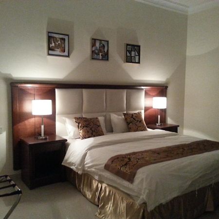 Lara Al Jawf Hotel Apartments Sakakah Phòng bức ảnh