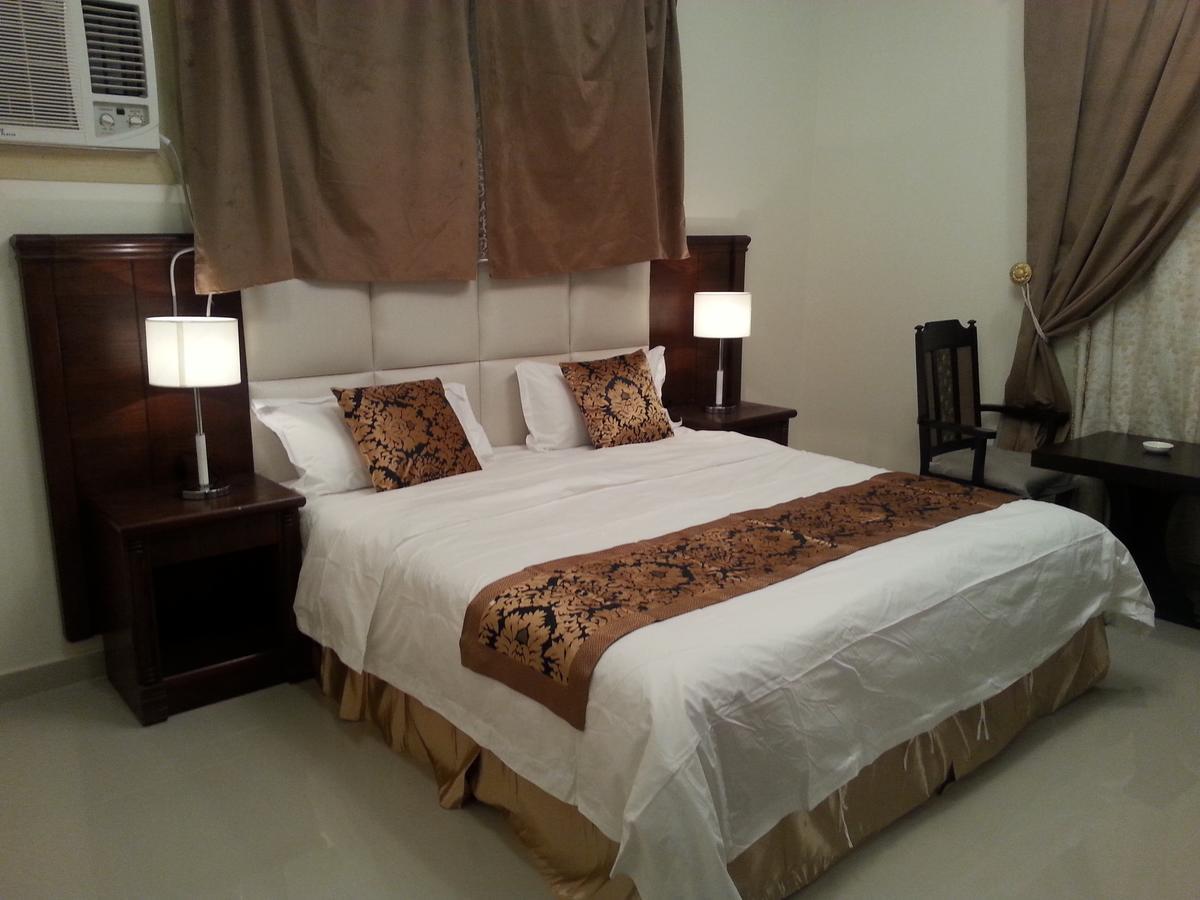 Lara Al Jawf Hotel Apartments Sakakah Phòng bức ảnh